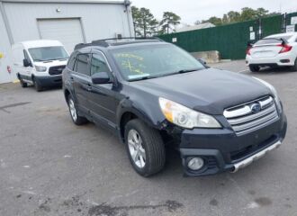  2013 SUBARU  - Image 0.