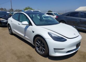  2022 TESLA  - Image 0.