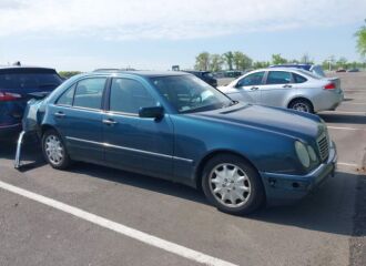  1999 MERCEDES-BENZ  - Image 0.