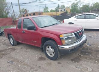  2004 GMC  - Image 0.