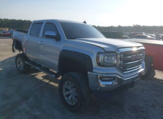  2018 GMC  - Image 0.