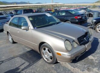  2002 MERCEDES-BENZ  - Image 0.