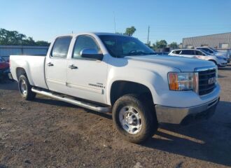  2008 GMC  - Image 0.