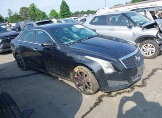  2013 CADILLAC  - Image 0.