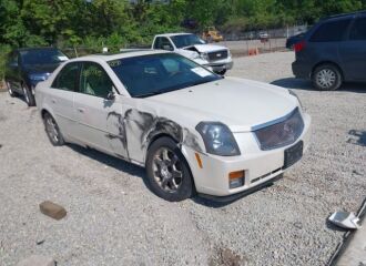  2004 CADILLAC  - Image 0.