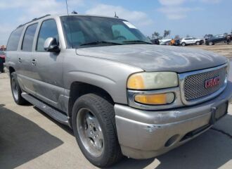  2003 GMC  - Image 0.