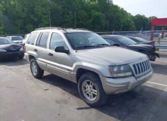  2004 JEEP  - Image 0.