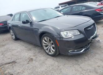  2018 CHRYSLER  - Image 0.