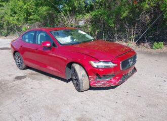  2019 VOLVO  - Image 0.