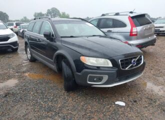  2011 VOLVO  - Image 0.