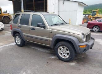  2004 JEEP  - Image 0.