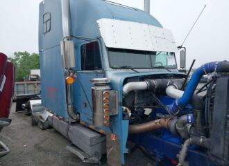  1999 FREIGHTLINER  - Image 0.