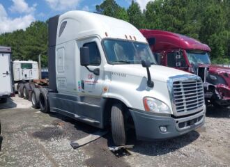  2015 FREIGHTLINER  - Image 0.