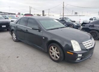  2005 CADILLAC  - Image 0.