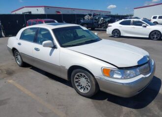  2001 LINCOLN  - Image 0.