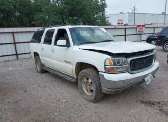  2002 GMC  - Image 0.