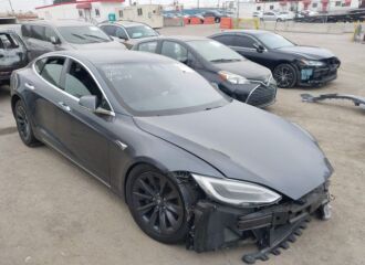  2018 TESLA  - Image 0.