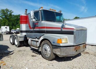  1989 WHITE/GMC  - Image 0.