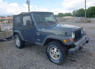  2002 JEEP  - Image 0.