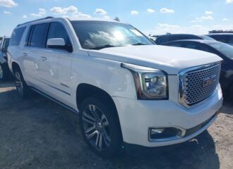  2017 GMC  - Image 0.