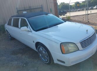  2004 CADILLAC  - Image 0.