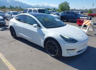  2018 TESLA  - Image 0.