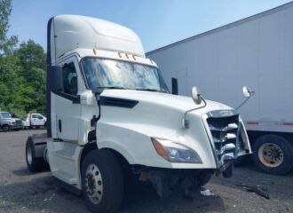  2020 FREIGHTLINER  - Image 0.