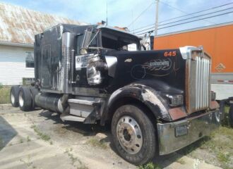  1997 KENWORTH  - Image 0.