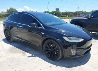  2016 TESLA  - Image 0.