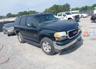  2002 GMC  - Image 0.