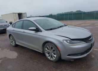  2015 CHRYSLER  - Image 0.