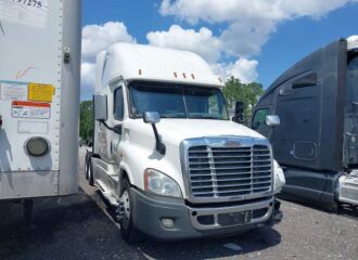  2018 FREIGHTLINER  - Image 0.