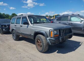  2001 JEEP  - Image 0.