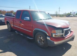  2001 GMC  - Image 0.