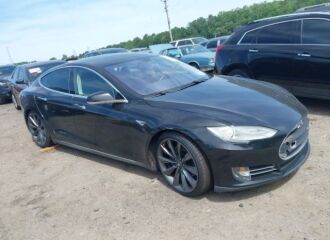  2013 TESLA  - Image 0.