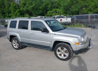  2011 JEEP  - Image 0.