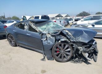  2016 TESLA  - Image 0.