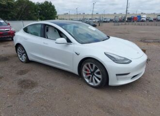  2019 TESLA  - Image 0.