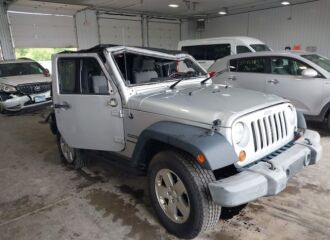  2010 JEEP  - Image 0.