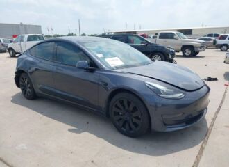  2021 TESLA  - Image 0.