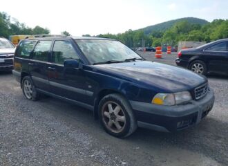  2000 VOLVO  - Image 0.