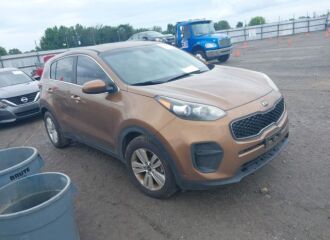  2017 KIA  - Image 0.