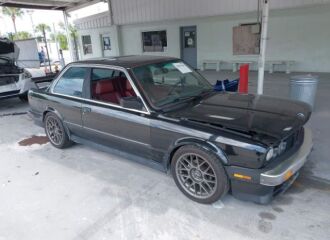  1987 BMW  - Image 0.