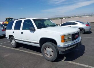  1995 GMC  - Image 0.