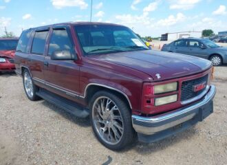  1998 GMC  - Image 0.