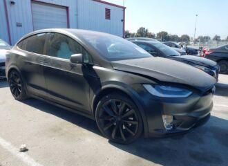  2018 TESLA  - Image 0.