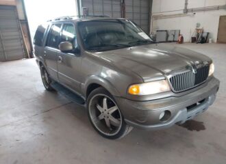  2002 LINCOLN  - Image 0.