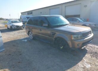  2011 LAND ROVER  - Image 0.