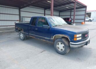  1996 GMC  - Image 0.