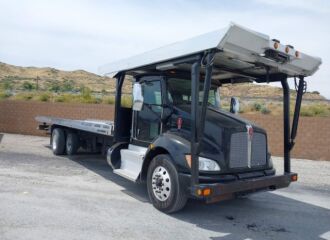  2013 KENWORTH  - Image 0.